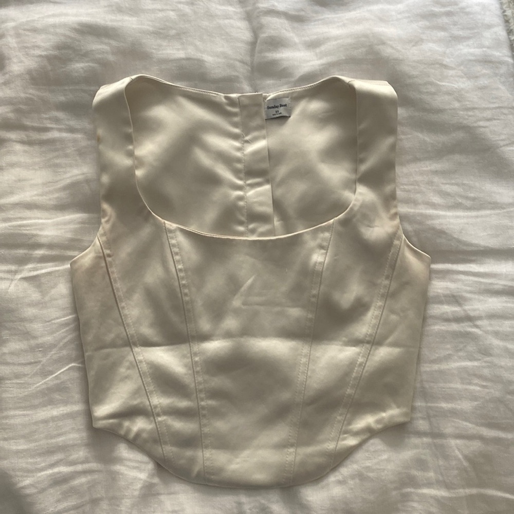 Aritzia Sunday Best Tank